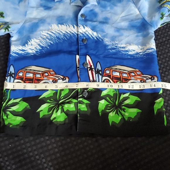 Pineapple Connection, surfing, short sleeve, shirt, size small (4/5) - Picture 8 of 10